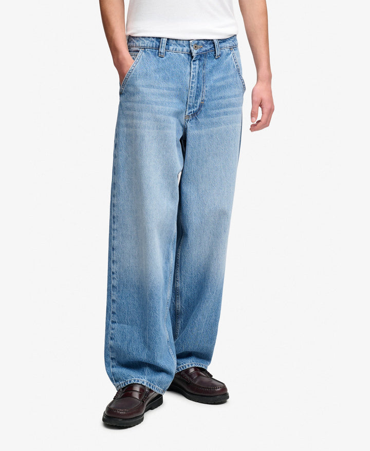 Oversized Rigid Washed Jean