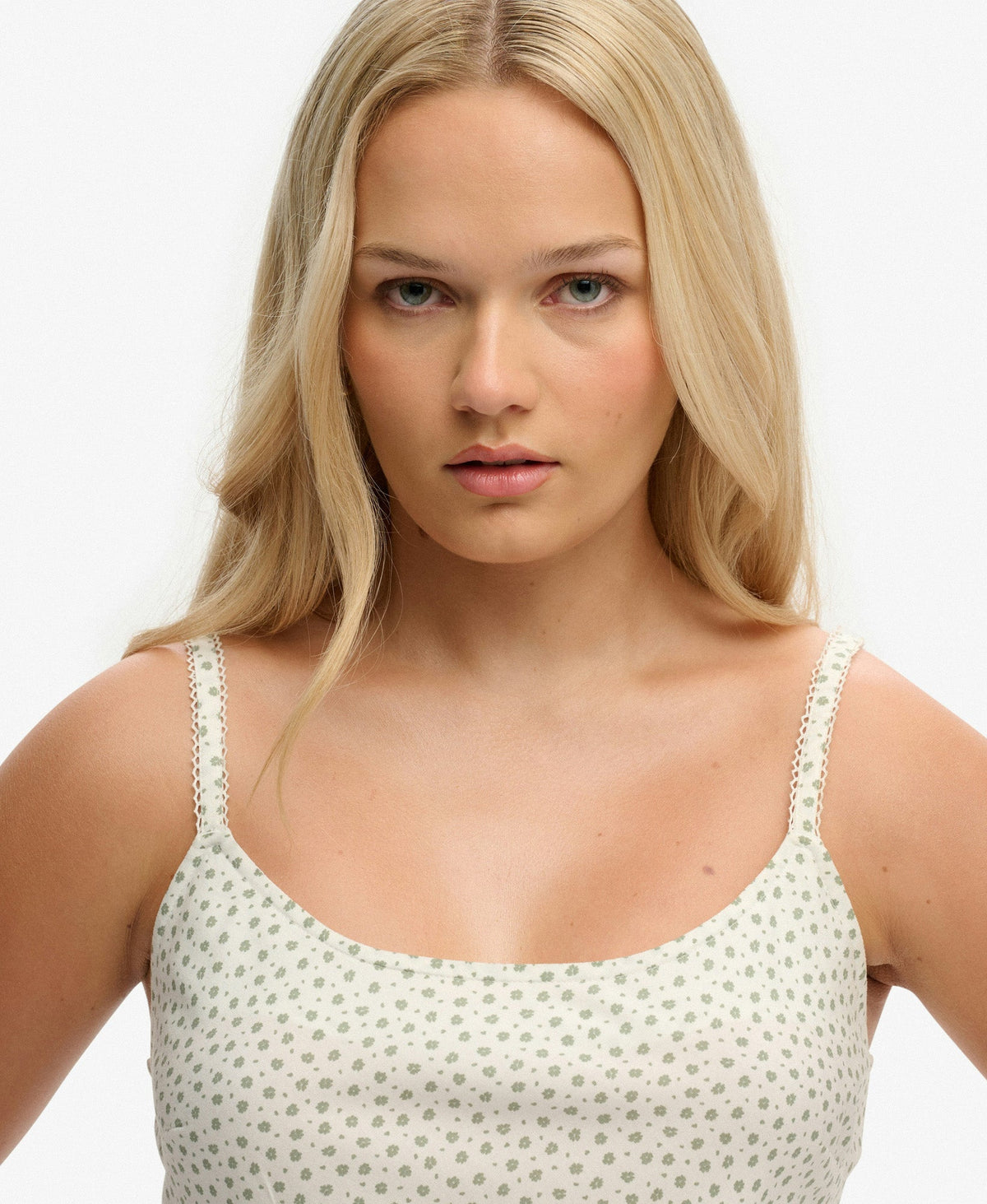 Printed Slim Fit Cami Mini Dress | Light Jade Green Ditsy Hearts