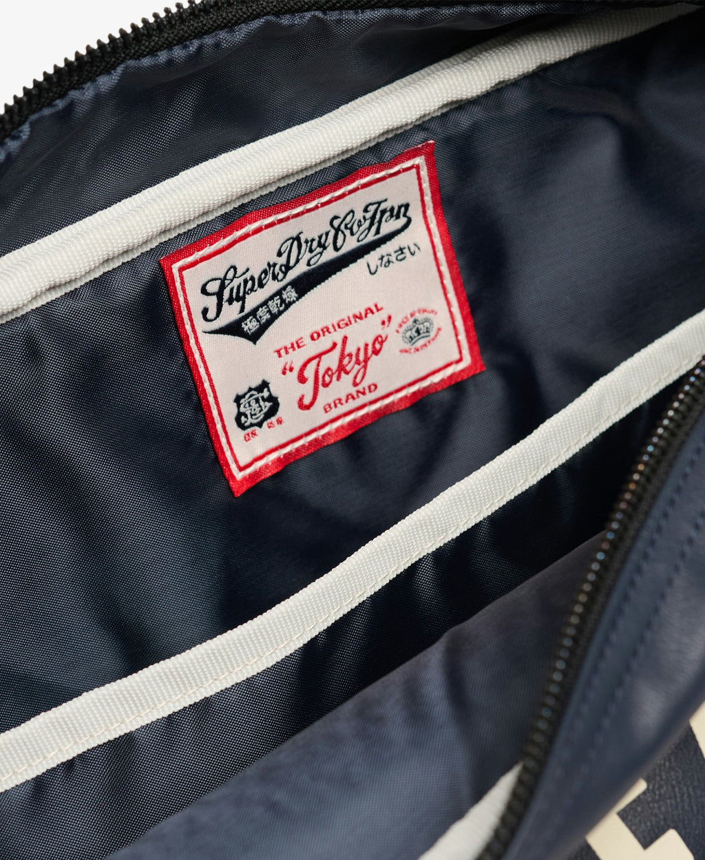 Retro Alumni Messenger Bag | Eclipse Navy