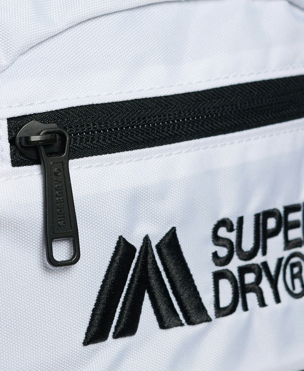 Outdoor 32l Backpack | Brilliant White