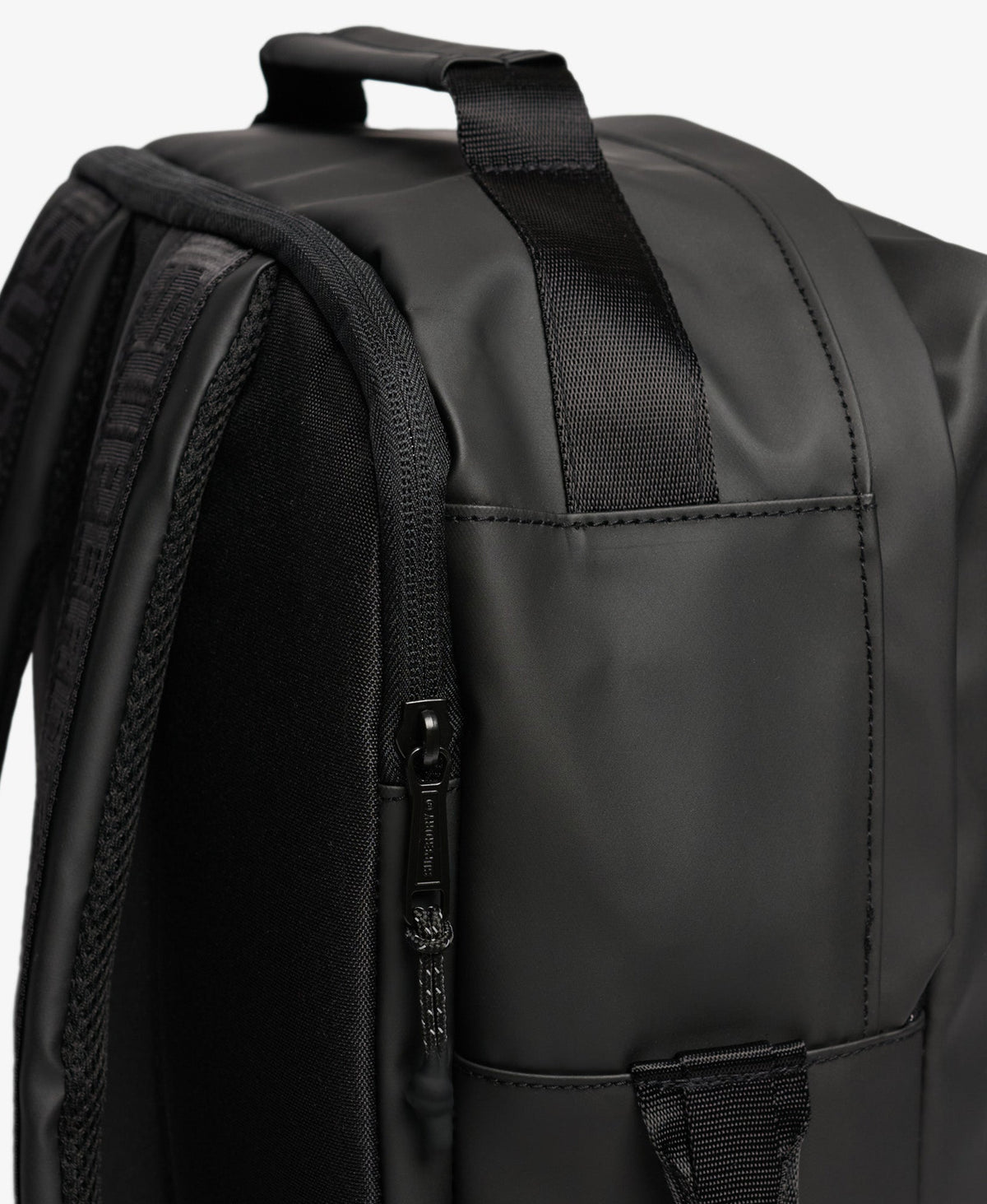 35l Tarp Backpack | Black/Black
